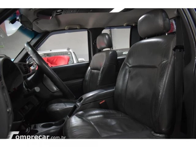 S10 - 2.4 MPFI EXECUTIVE 4X2 CD 8V 4P MANUAL