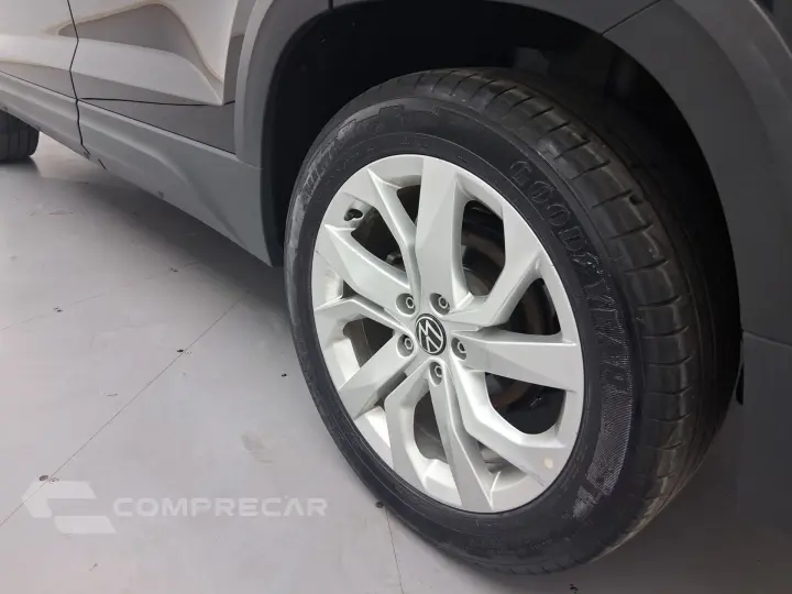 TAOS 1.4 250 TSI TOTAL FLEX COMFORTLINE AUTOMÁTICO