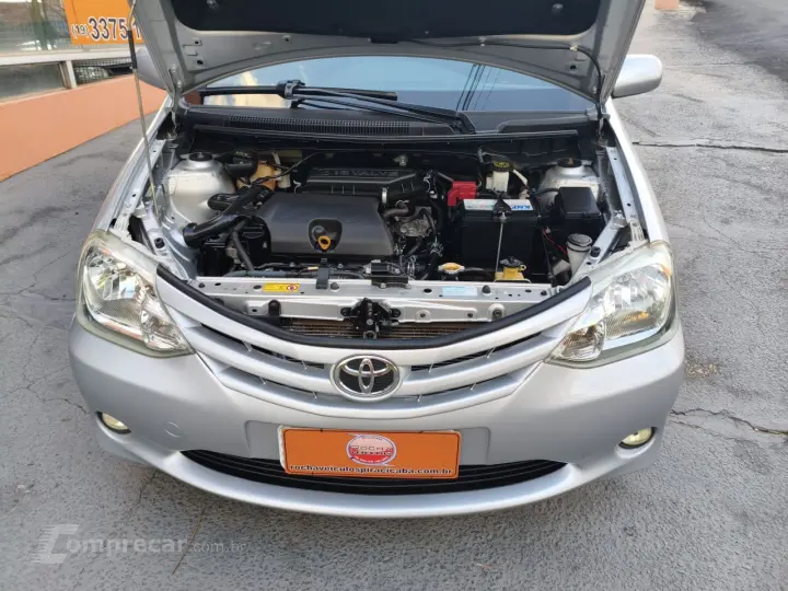 Etios Hatch 1.3 16V 4P FLEX XS