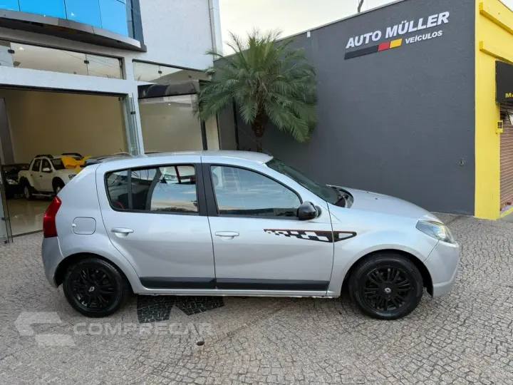 SANDERO 1.6 GT Line Limited