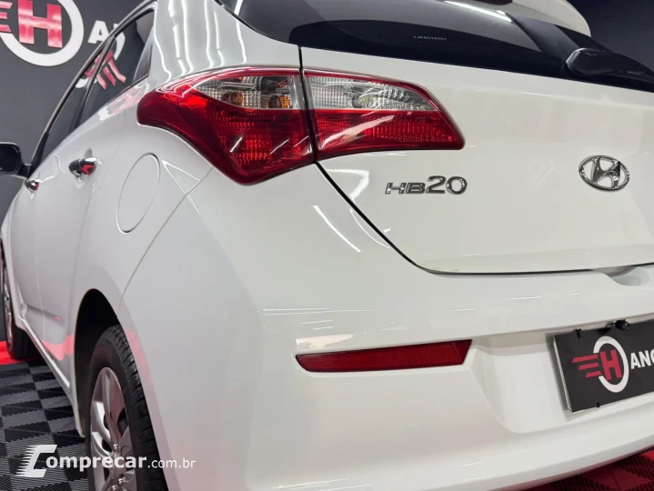 HB20 1.6 COMFORT PLUS 16V 4P MANUAL