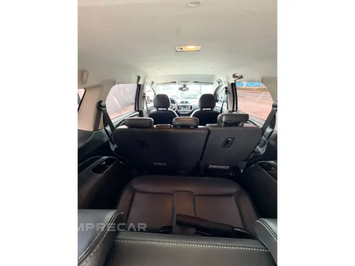 SPIN PREMIER 7L 1.8 8V ECONOFLEX 4P C/AR - AUTOMÁTICO