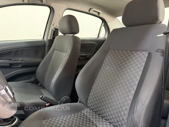 VOYAGE 1.6 MI COMFORTLINE 8V FLEX 4P MANUAL