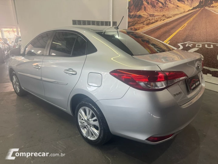 YARIS 1.5 16V Sedan XL