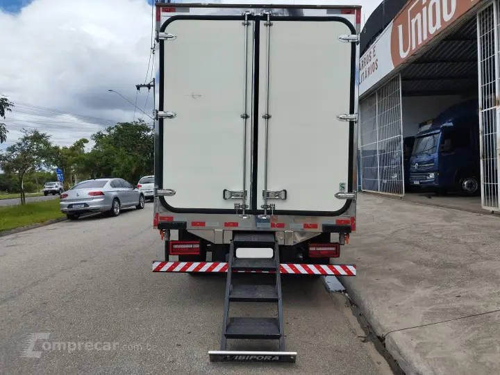 Delivery Express + Baú refrigerado -18°C