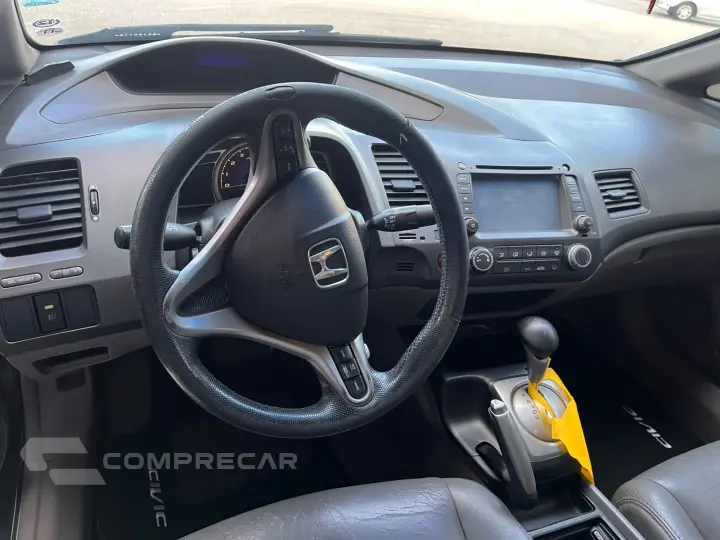 CIVIC 1.8 LXL 16V