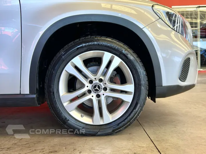 GLA 200 1.6 CGI FLEX STYLE 7G-DCT