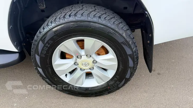 HILUX 2.8 D-4d Turbo CD SRV 4X4