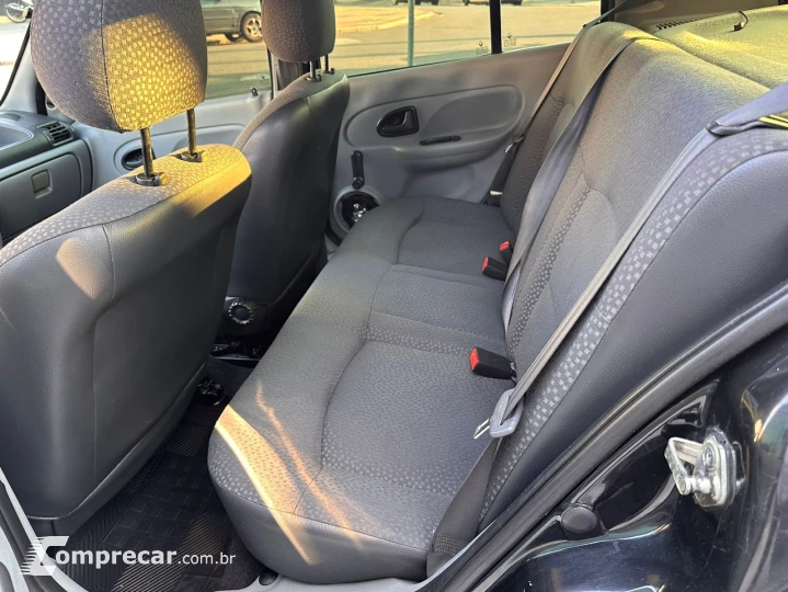 CLIO 1.0 Campus 16V