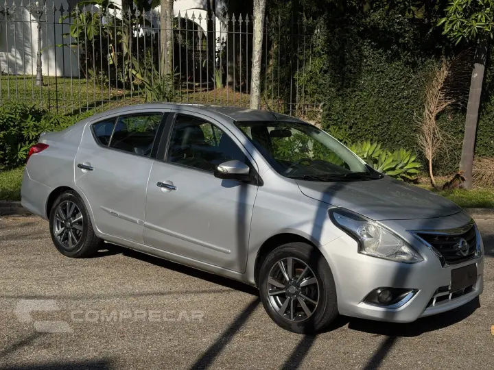 VERSA 1.6 16V Unique