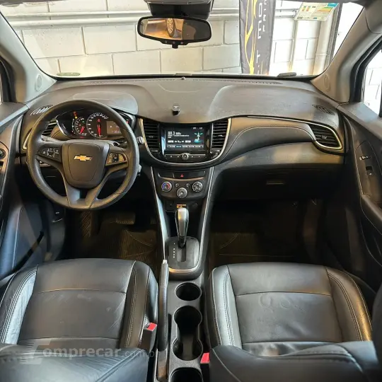 TRACKER 1.4 16V Turbo LT