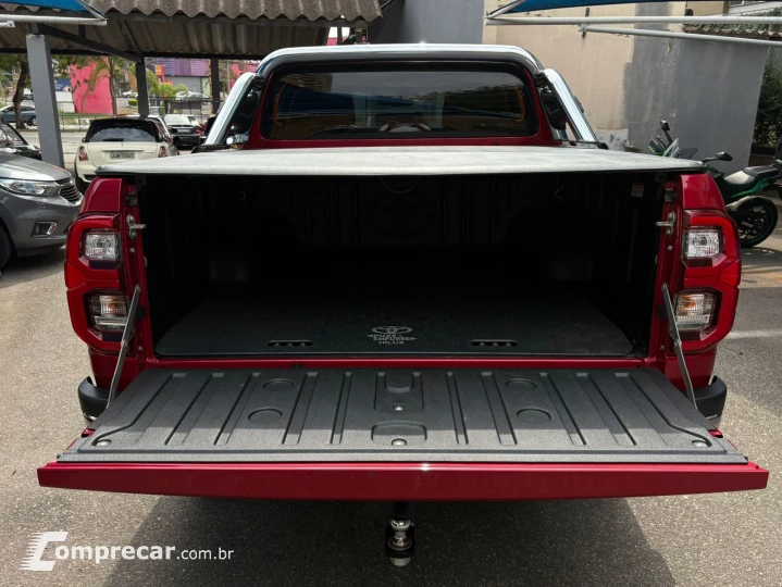 HILUX 2.8 D-4d Turbo CD SRX 4X4