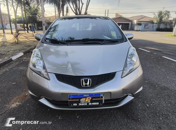 FIT 1.4 LX 16V