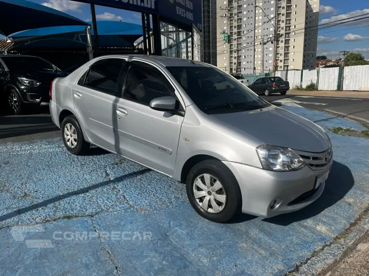 ETIOS 1.5 XS SEDAN 16V FLEX 4P MANUAL