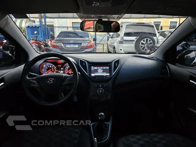 HB20 - 1.6 COMFORT PLUS 16V 4P MANUAL
