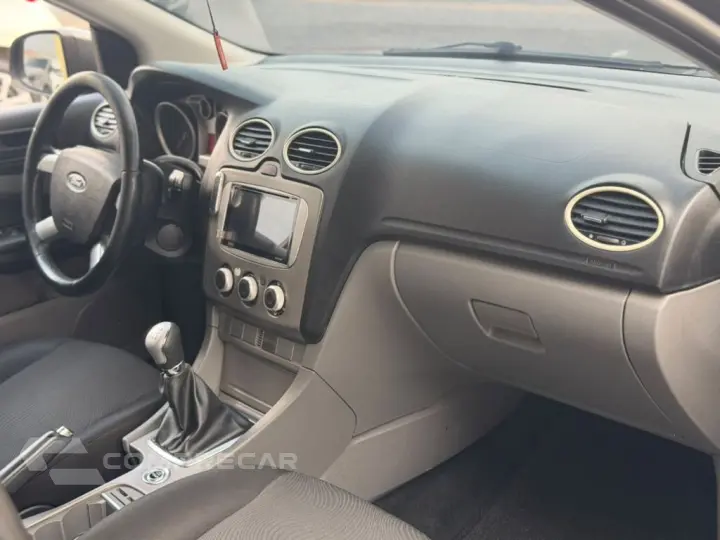 Focus Sedan 2.0 16V/2.0 16V Flex 4p