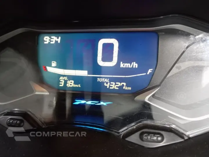 PCX 160 DLX ABS