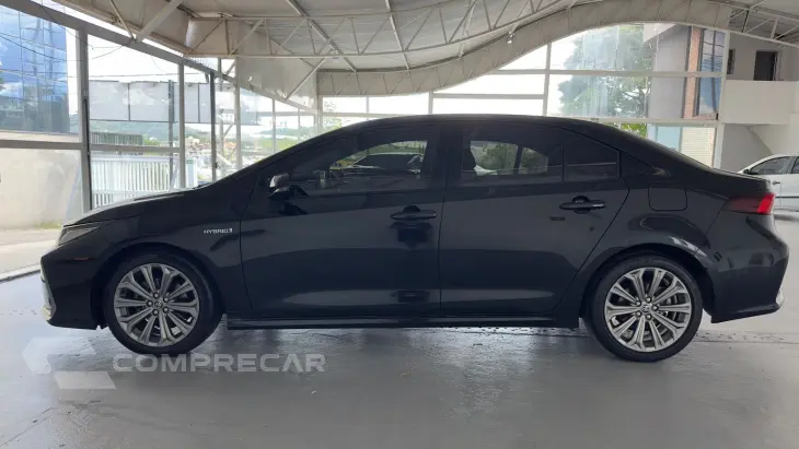 COROLLA 1.8 VVT-I Hybrid Altis