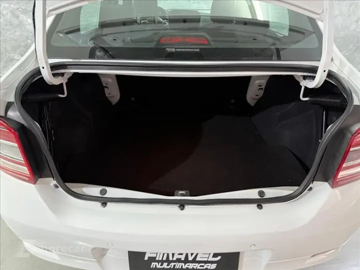 LOGAN 1.0 12V SCE ZEN