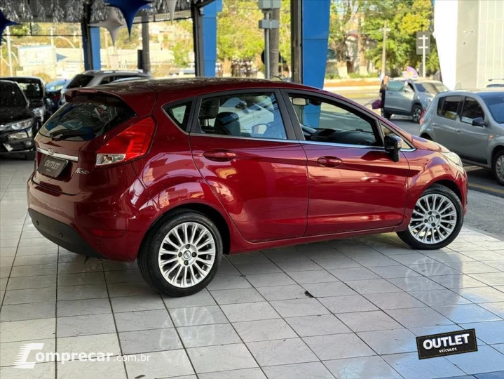 FIESTA 1.6 TITANIUM HATCH 16V FLEX 4P POWERSHIFT