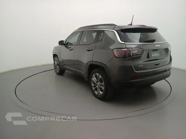 COMPASS 2.0 TD350 TURBO DIESEL LONGITUDE AT9