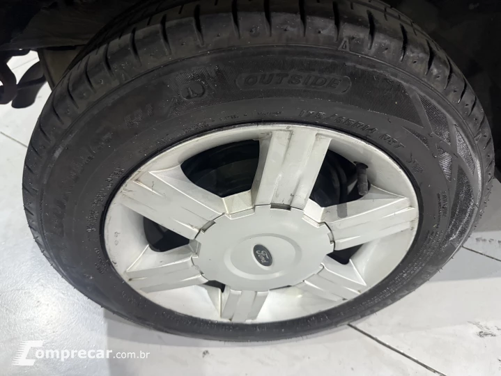 FIESTA 1.6 MPI HATCH 8V FLEX 4P MANUAL