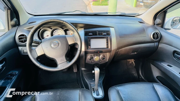 LIVINA 1.8 SL X-gear 16V