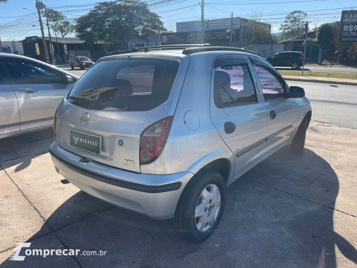 CELTA 1.0 MPFI Life 8V