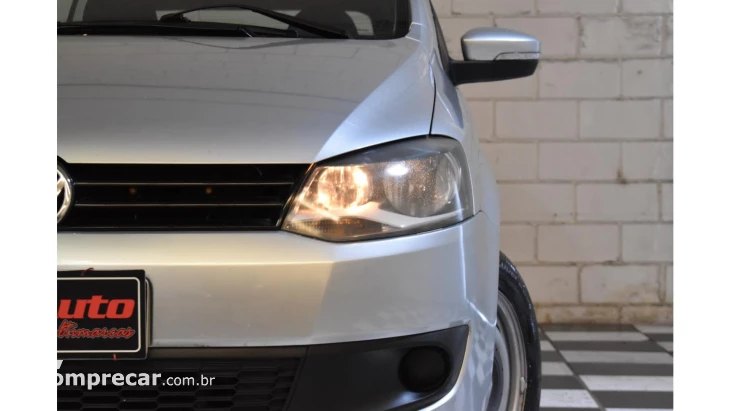 FOX - 1.6 MI 8V 4P MANUAL