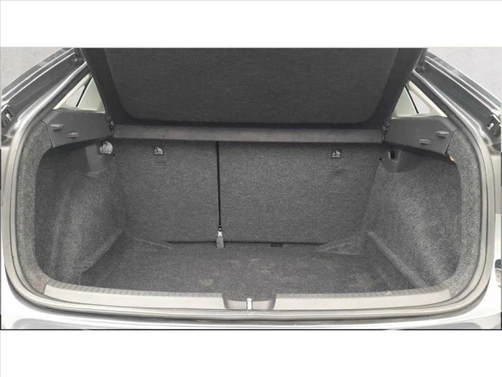 NIVUS 1.0 200 TSI TOTAL FLEX COMFORTLINE AUTOMÁTI