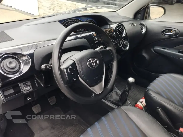 Etios Hatch 1.5 16V 4P FLEX XS