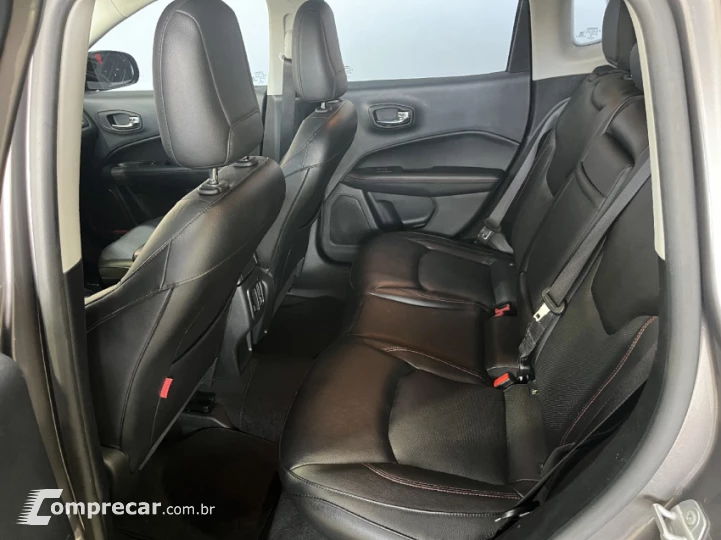 COMPASS 2.0 16V Trailhawk 4X4