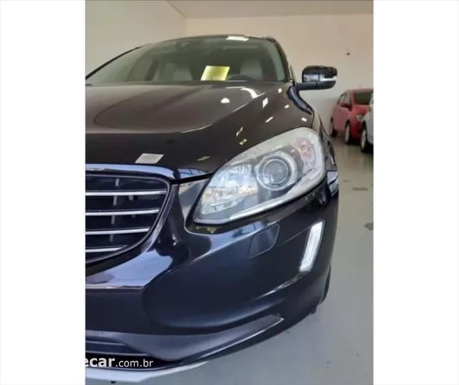 XC60 2.0 T5 KINETIC GASOLINA 4P AUTOMÁTICO