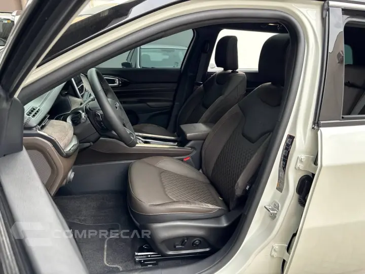 Commander Overland T270 1.3 TB Flex Aut.