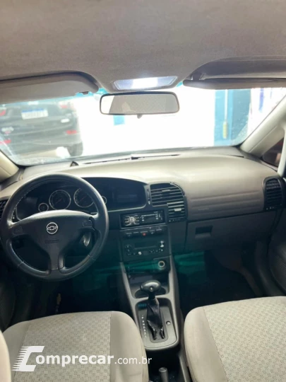 ZAFIRA 2.0 MPFI Elegance 8V