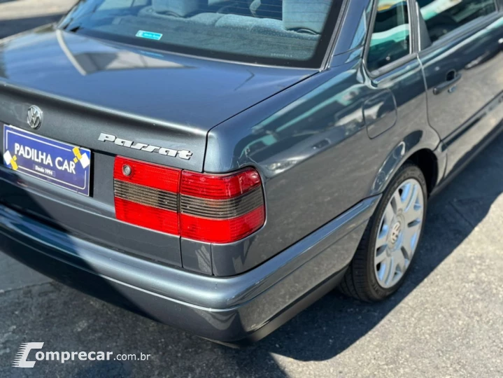 Passat 2.0 4P GL