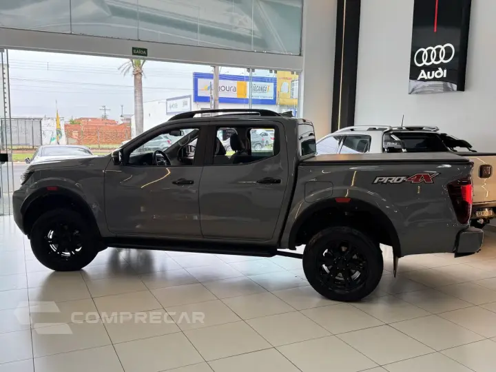 Frontier 2.3 16V PRO4X CABINE DUPLA 4X4 BI-TURBO DIESEL AUTO