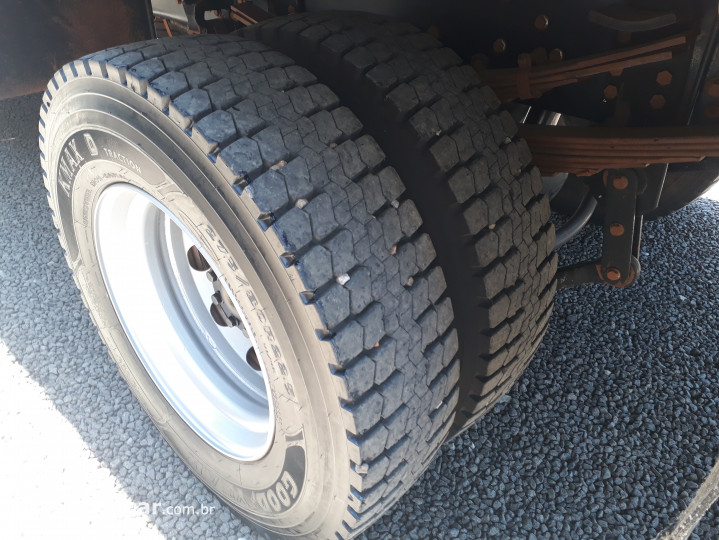 Mercedes Benz 1318 L