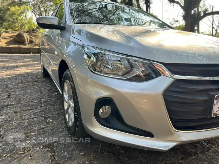 ONIX 1.0 TURBO FLEX PLUS LT AUTOMÁTICO
