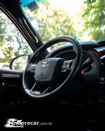 Hilux CD GR-S 4x4 2.8 TDI Dies. Aut.