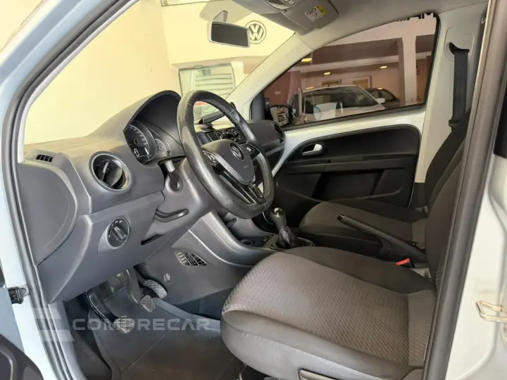 VOLKSWAGEN UP 1.0 TSI MOVE UP!