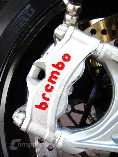 DUCATI STREETFIGHTER V4 S