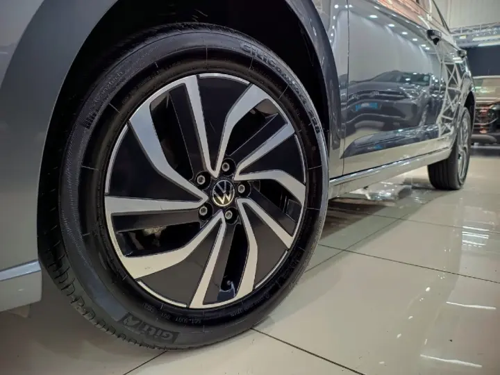 POLO 1.0  170 TSI HIGHLINE AUTOMÁTICO