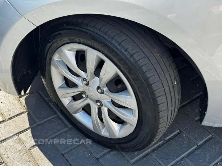 HB20S 1.0 12V Comfort Plus