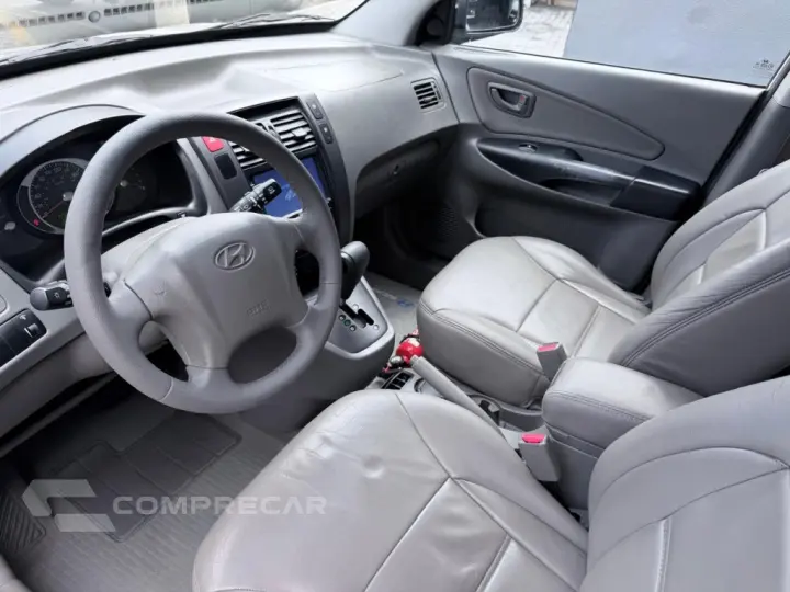 TUCSON 2.0 MPFI GLS 16V 143CV 2WD GASOLINA 4P AUTOMÁTICO
