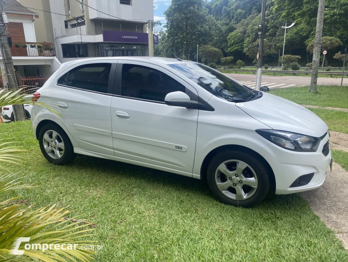 ONIX 1.4 MPFI LT 8V