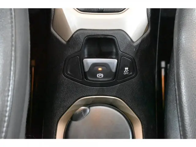 RENEGADE - 2.0 16V TURBO LONGITUDE 4P 4X4 AUTOMÁTICO