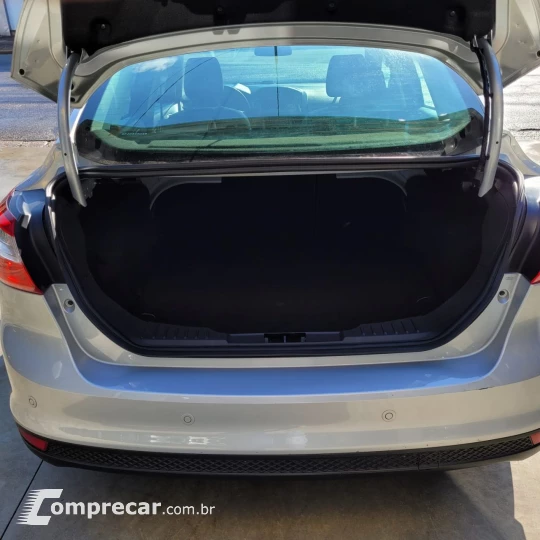 Focus Sedan 2.0 16V/2.0 16V Flex 4p Aut.