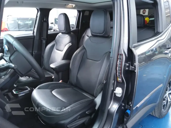 RENEGADE 1.3 T270 TURBO FLEX SAHARA AT6