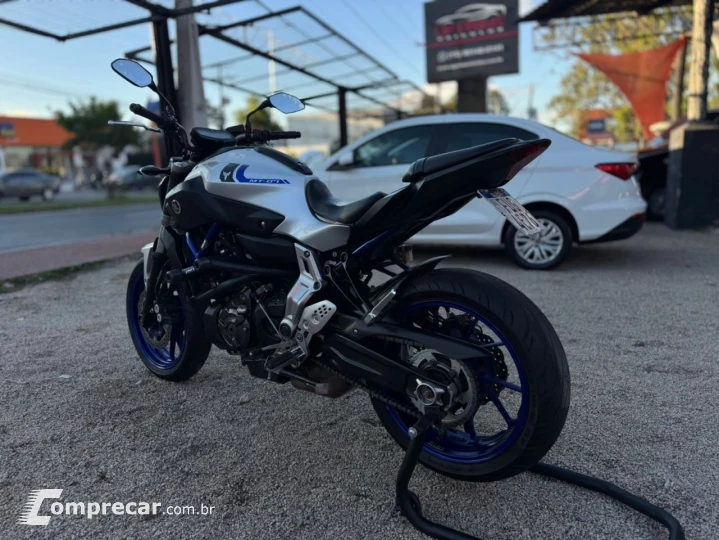 MT07 ABS